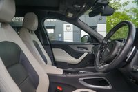 USED 2019 19 JAGUAR F-PACE 3.0 D300 V6 S SUV 5dr Diesel Auto AWD Euro 6 (s/s) (300 ps) 
