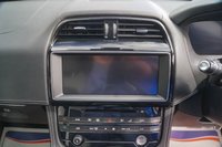USED 2019 19 JAGUAR F-PACE 3.0 D300 V6 S SUV 5dr Diesel Auto AWD Euro 6 (s/s) (300 ps) 
