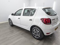 USED 2017 67 DACIA SANDERO 1.0 SCe Ambiance Hatchback 5dr Petrol Manual Euro 6 (75 ps) 15'' WHEELS , AC , BLUETOOTH CONNECTIVITY AND STREAMING , A/C , BLACK CLOTH INTERIOR , FULL SERVICE HISTORY - LATEST CARRIED OUT AT 62,2007 MILES