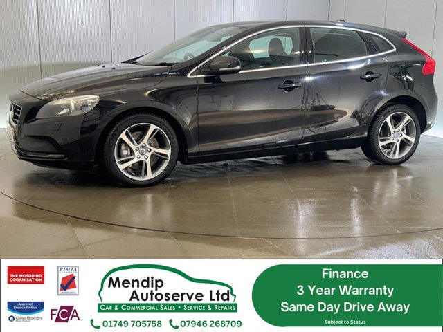 View our VOLVO V40