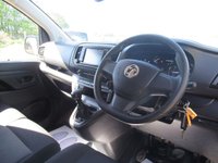 USED 2023 23 VAUXHALL VIVARO 2.0 Turbo D 3100 Pro Panel Van 6dr Diesel Manual L2 H1 Euro 6 (s/s) (145 ps) Air Con, Park Camera