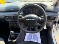 USED 2023 23 DACIA SANDERO STEPWAY 1.0 TCe Essential Hatchback 5dr Petrol Manual Euro 6 (s/s) (90 ps) 