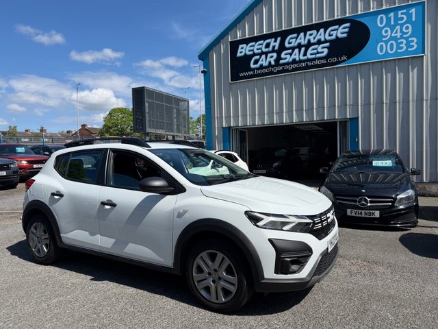 View our DACIA SANDERO STEPWAY
