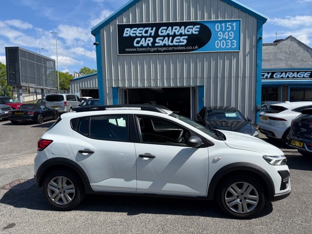 View our DACIA SANDERO STEPWAY