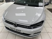 USED 2021 71 VOLKSWAGEN POLO 1.0 EVO beats Hatchback 5dr Petrol Manual Euro 6 (s/s) (80 ps) PURE WHITE / BEATS EDITION / ONLY 33038 MILES FROM NEW / GESTURE CONTL / APPLE CARPLAY & ANDROID AUTO / AUTO LIGHTS / CRUISE CONTROL / REVERSING CAMERA / BEATS SEATS / BEATS SOUND SYSTEM
