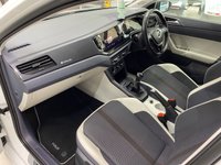 USED 2021 71 VOLKSWAGEN POLO 1.0 EVO beats Hatchback 5dr Petrol Manual Euro 6 (s/s) (80 ps) PURE WHITE / BEATS EDITION / ONLY 33038 MILES FROM NEW / GESTURE CONTL / APPLE CARPLAY & ANDROID AUTO / AUTO LIGHTS / CRUISE CONTROL / REVERSING CAMERA / BEATS SEATS / BEATS SOUND SYSTEM