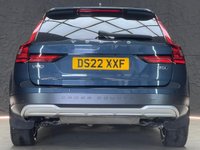 USED 2022 22 VOLVO V90 CROSS COUNTRY 2.0 B5 MHEV Plus Estate 5dr Petrol Hybrid Auto AWD Euro 6 (s/s) (250 ps) FSH, HEATED SEATS, REAR CAMERA, NAV