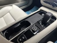 USED 2022 22 VOLVO V90 CROSS COUNTRY 2.0 B5 MHEV Plus Estate 5dr Petrol Hybrid Auto AWD Euro 6 (s/s) (250 ps) FSH, HEATED SEATS, REAR CAMERA, NAV