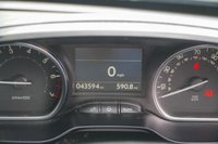 USED 2019 19 PEUGEOT 2008 1.2 PureTech Allure Premium SUV 5dr Petrol Manual Euro 6 (s/s) (82 ps) 