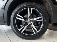 USED 2020 70 VOLVO XC40 1.5 T3 R-Design SUV 5dr Petrol Manual Euro 6 (s/s) (163 ps) 