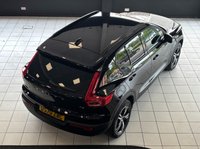 USED 2020 70 VOLVO XC40 1.5 T3 R-Design SUV 5dr Petrol Manual Euro 6 (s/s) (163 ps) 
