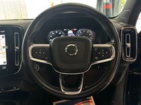 USED 2020 70 VOLVO XC40 1.5 T3 R-Design SUV 5dr Petrol Manual Euro 6 (s/s) (163 ps) 