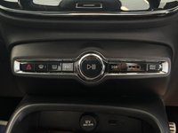 USED 2020 70 VOLVO XC40 1.5 T3 R-Design SUV 5dr Petrol Manual Euro 6 (s/s) (163 ps) 