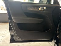 USED 2020 70 VOLVO XC40 1.5 T3 R-Design SUV 5dr Petrol Manual Euro 6 (s/s) (163 ps) 