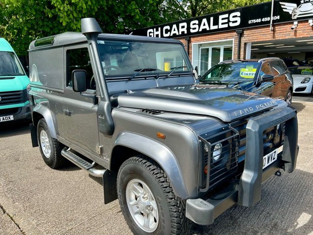 View our LAND ROVER DEFENDER