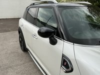 USED 2023 72 MINI COUNTRYMAN 2.0 Cooper S Classic SUV 5dr Petrol Steptronic Euro 6 (s/s) (178 ps) FULL MINI SERVICE HISTORY * MINI SERVICE PLAN AND WARRANTY INCLUDED