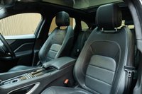 USED 2020 69 JAGUAR F-PACE 2.0 D240 Chequered Flag SUV 5dr Diesel Auto AWD Euro 6 (s/s) (240 ps) Fixed Panoramic Roof