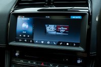 USED 2020 69 JAGUAR F-PACE 2.0 D240 Chequered Flag SUV 5dr Diesel Auto AWD Euro 6 (s/s) (240 ps) Fixed Panoramic Roof