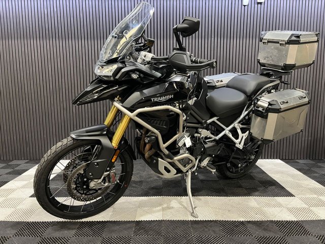 View our TRIUMPH TIGER 1200
