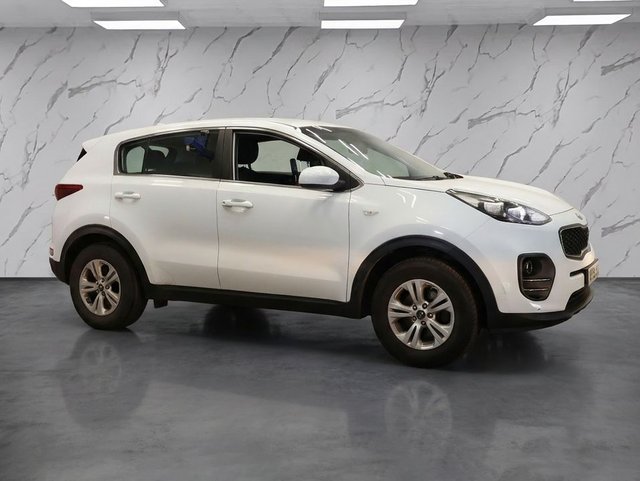 View our KIA SPORTAGE