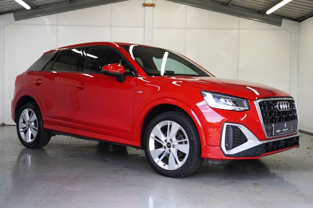 AUDI Q2 2024