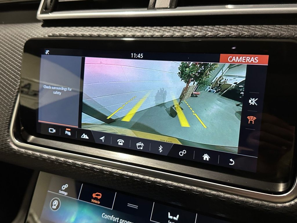USED 2019 69 LAND ROVER RANGE ROVER VELAR 2.0 D180 R-Dynamic S SUV 5dr Diesel Auto 4WD Euro 6 (s/s) (180 ps) 