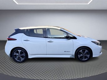 View our NISSAN LEAF