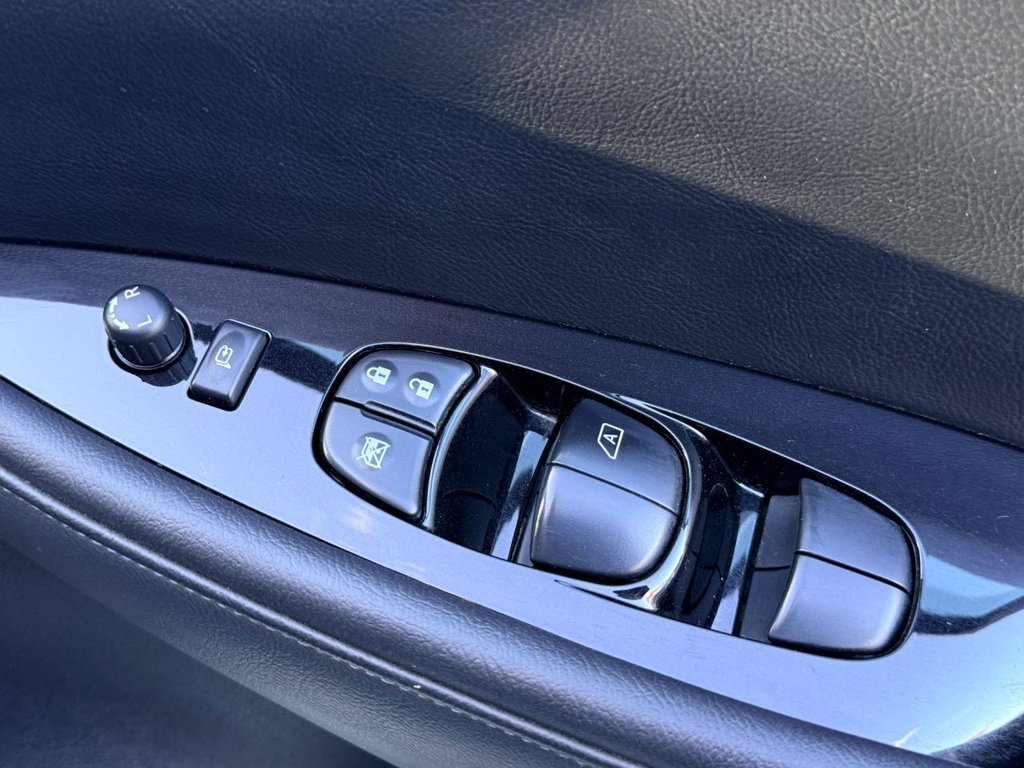 USED 2018 67 NISSAN LEAF 40kWh Tekna Hatchback 5dr Electric Auto (150 ps) APPLE CARPLAY+360 CAMERA+F/LEATHER