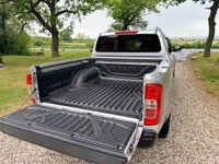 USED 2016 66 NISSAN NAVARA TEKNA AUTOMATIC 2.3dCi TURBO DIESEL 4X4 PICK UP EURO 6 ** NO VAT **