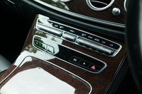 USED 2022 22 MERCEDES-BENZ E-CLASS 2.0 E200h MHEV Sport Saloon 4dr Petrol Hybrid G-Tronic+ Euro 6 (s/s) (211 ps) SELENITE GREY METALLIC PAINTWORK + REVERSE CAMERA + HEATED SEATS + APPLE CARPLAY