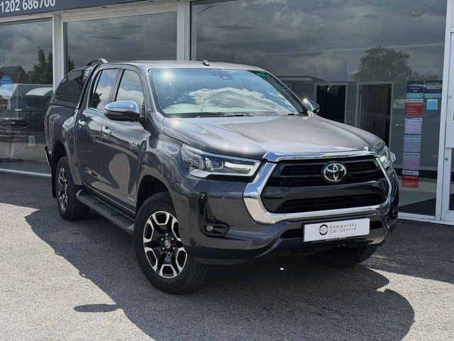 2021 21 Toyota HI-Lux 2.4 D-4D Invincible Pickup Double Cab 4dr Diesel Manual 4WD Euro 6 (s/s) (150 ps)