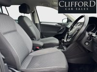USED 2016 66 VOLKSWAGEN TIGUAN 2.0 TDI BlueMotion Tech SE Navigation SUV 5dr Diesel Manual Euro 6 (s/s) (150 ps) 