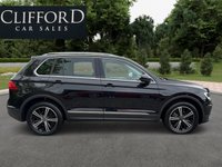 USED 2016 66 VOLKSWAGEN TIGUAN 2.0 TDI BlueMotion Tech SE Navigation SUV 5dr Diesel Manual Euro 6 (s/s) (150 ps) 