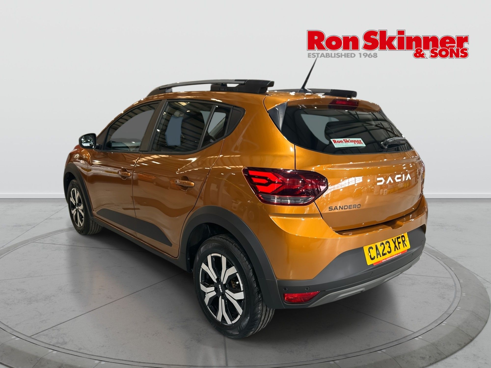 USED 2023 23 DACIA SANDERO STEPWAY 1.0 TCe Journey Hatchback 5dr Petrol Manual Euro 6 (s/s) (90 ps) 