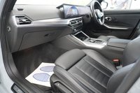 USED 2024 24 BMW 3 SERIES 2.0 320i M Sport Saloon 4dr Petrol Auto Euro 6 (s/s) (184 ps) Brooklyn Grey, Massive Specification