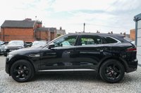 USED 2022 22 JAGUAR F-PACE 2.0 D200 MHEV R-Dynamic S SUV 5dr Diesel Auto AWD Euro 6 (s/s) (204 ps) 