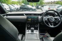 USED 2022 22 JAGUAR F-PACE 2.0 D200 MHEV R-Dynamic S SUV 5dr Diesel Auto AWD Euro 6 (s/s) (204 ps) 