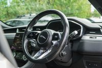 USED 2022 22 JAGUAR F-PACE 2.0 D200 MHEV R-Dynamic S SUV 5dr Diesel Auto AWD Euro 6 (s/s) (204 ps) 