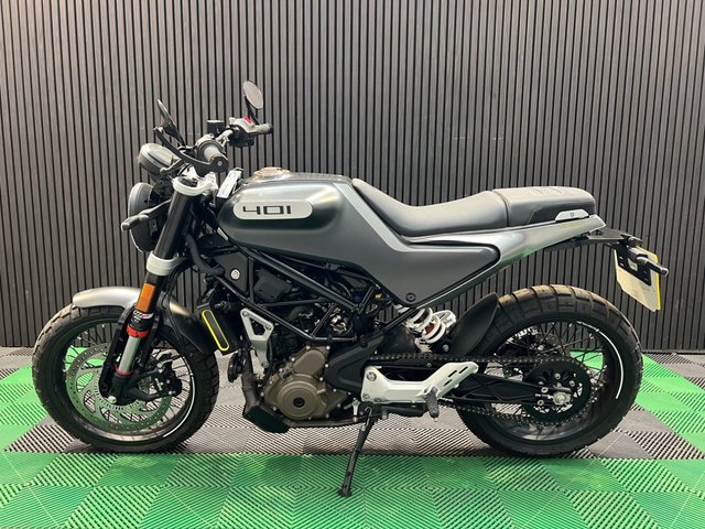 View our HUSQVARNA SVARTPILEN 401