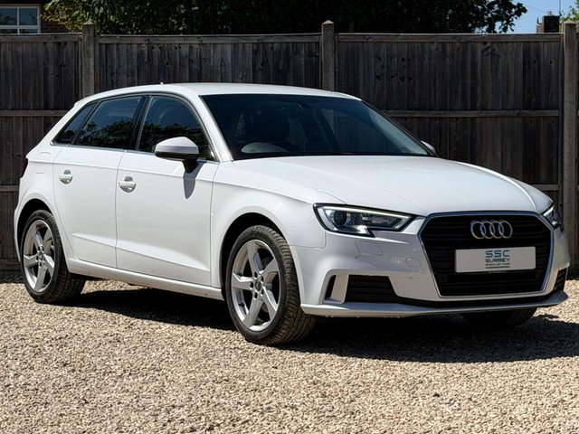 2018 A3 1.5 A3 SPORTBACK SPORT TFSI SEMI AUTO 5DR APPLE CARPLAY PARKING SENSORS... photo