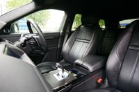 USED 2023 72 LAND ROVER RANGE ROVER EVOQUE 1.5 P300e 12.2kWh R-Dynamic SE SUV 5dr Petrol Plug-in Hybrid Auto 4WD Euro 6 (s/s) (309 ps) NOLITA GREY METALLIC PAINTWORK + REVERSE CAMERA + HEATED SEATS + CARPLAY