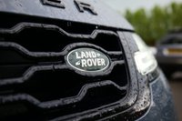 USED 2023 72 LAND ROVER RANGE ROVER EVOQUE 1.5 P300e 12.2kWh R-Dynamic SE SUV 5dr Petrol Plug-in Hybrid Auto 4WD Euro 6 (s/s) (309 ps) NOLITA GREY METALLIC PAINTWORK + REVERSE CAMERA + HEATED SEATS + CARPLAY