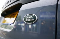 USED 2023 72 LAND ROVER RANGE ROVER EVOQUE 1.5 P300e 12.2kWh R-Dynamic SE SUV 5dr Petrol Plug-in Hybrid Auto 4WD Euro 6 (s/s) (309 ps) NOLITA GREY METALLIC PAINTWORK + REVERSE CAMERA + HEATED SEATS + CARPLAY