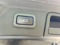 USED 2018 68 LAND ROVER RANGE ROVER VELAR 2.0 D240 R-Dynamic HSE SUV 5dr Diesel Auto 4WD Euro 6 (s/s) (240 ps) 