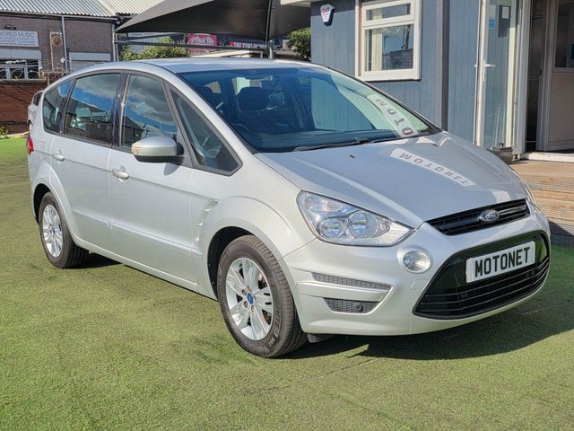 View our FORD S-MAX