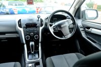USED 2016 66 ISUZU D-MAX 2.5 TD Yukon Huntsman Pickup 4dr Diesel Automatic 4x4 (220 g/km, 161 bhp) 2016 ISUZU D-MAX 2.5 TD Yukon Huntsman Pickup 4dr Diesel Automatic 4x4 (220 g/km, 161 bhp) CRUISE CONTROL TOW BAR 6 MONTHS RAC WARRANTY SERVICE 12 MONTHS MOT