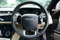 USED 2020 69 LAND ROVER RANGE ROVER VELAR 2.0 P250 R-Dynamic SE SUV 5dr Petrol Auto 4WD Euro 6 (s/s) (250 ps) EIGER GREY METALLIC PAINTWORK + MERIDIAN SURROUND + CARPLAY