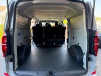 USED 2026 26 VOLKSWAGEN TRANSPORTER 2.0 TDI T32 Commerce PRO 6 SEATER KOMBI Double Cab 5dr Diesel AUTO LWB Euro 6 (s/s) (150 ps) * MASSIVE SPEC * LONG WHEELBASE /// BRAND NEW 2026 /// LOW RATE FINANCE OPTIONS AVAILABLE