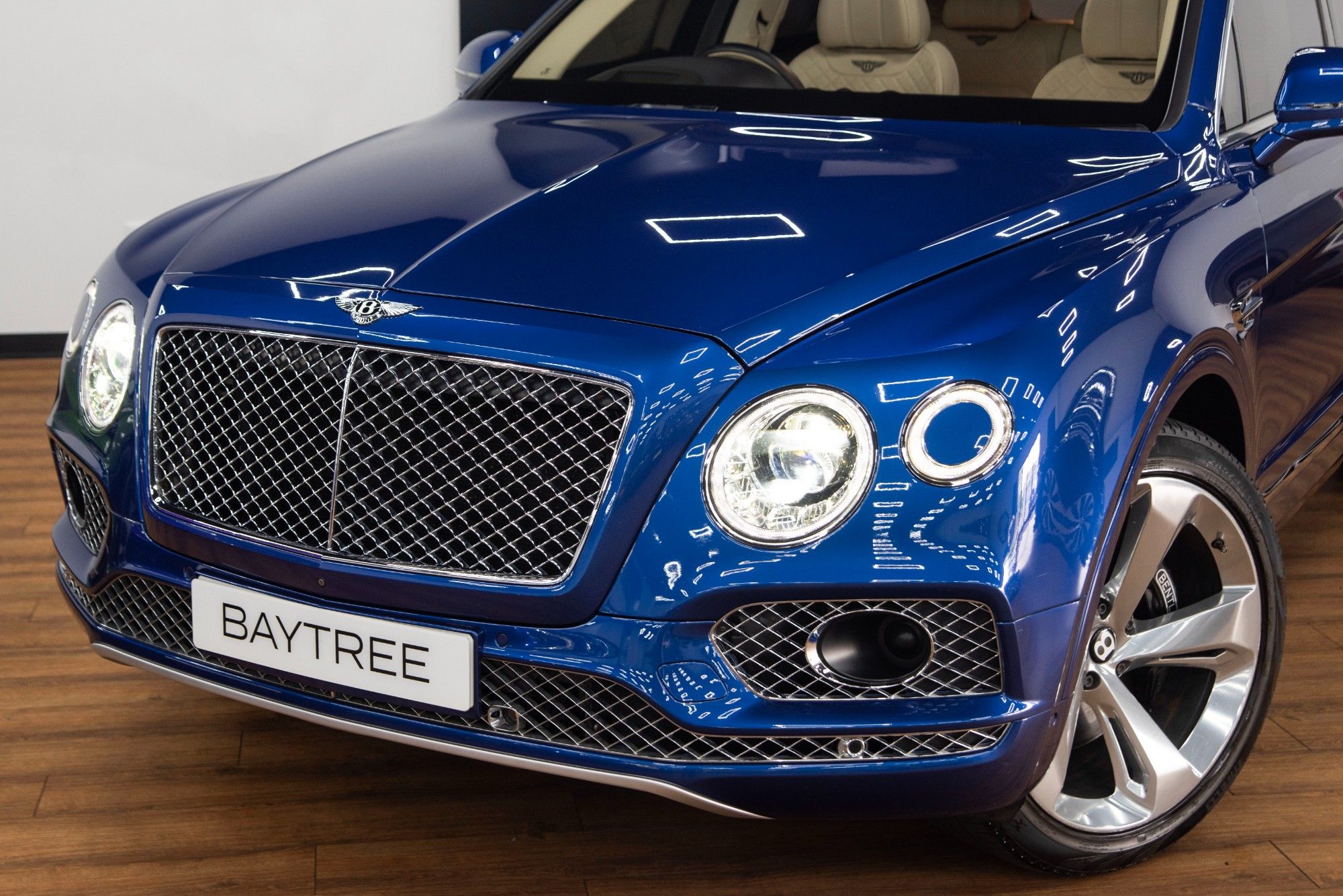 USED 2018 BENTLEY BENTAYGA 4.0 V8 