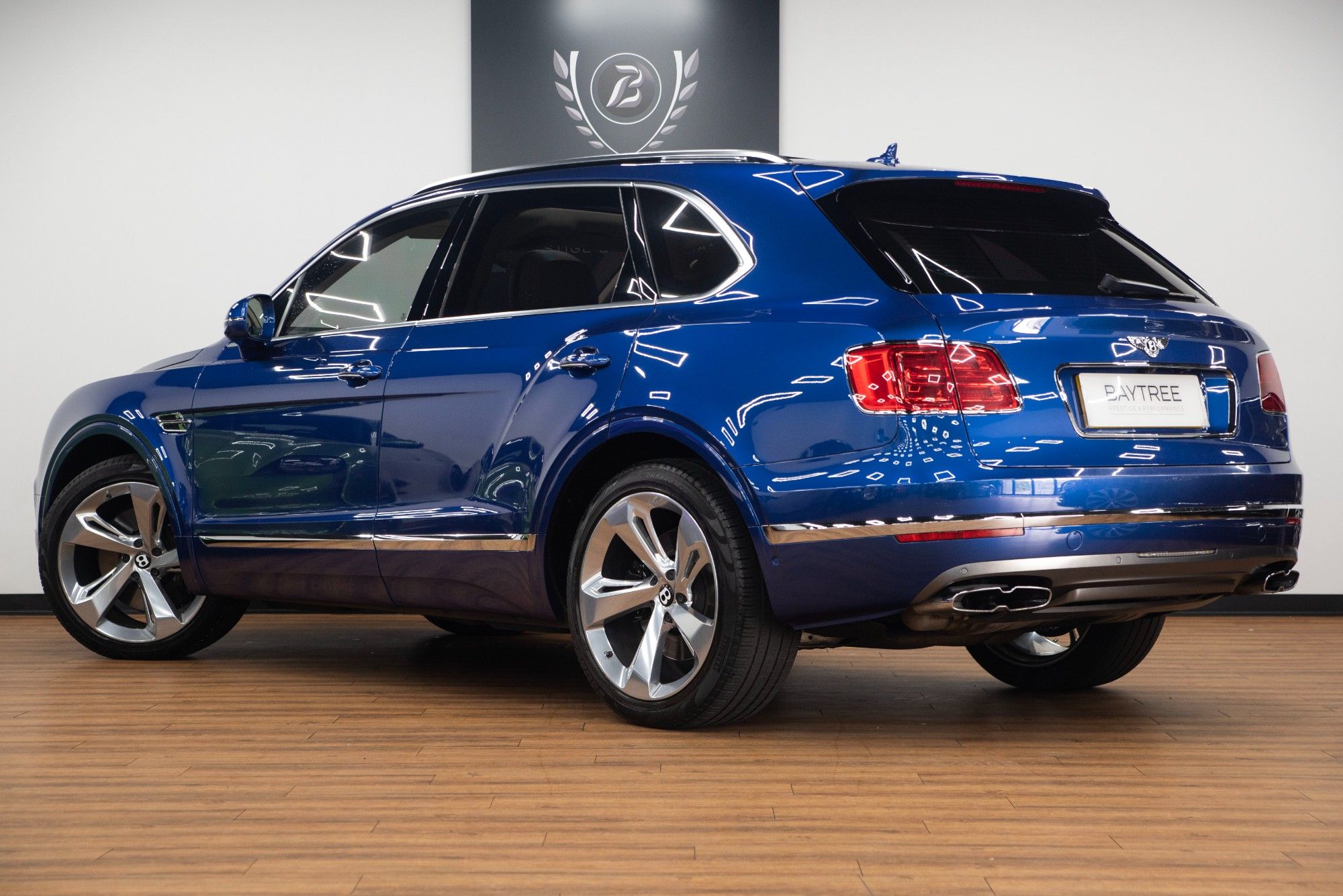 USED 2018 BENTLEY BENTAYGA 4.0 V8 